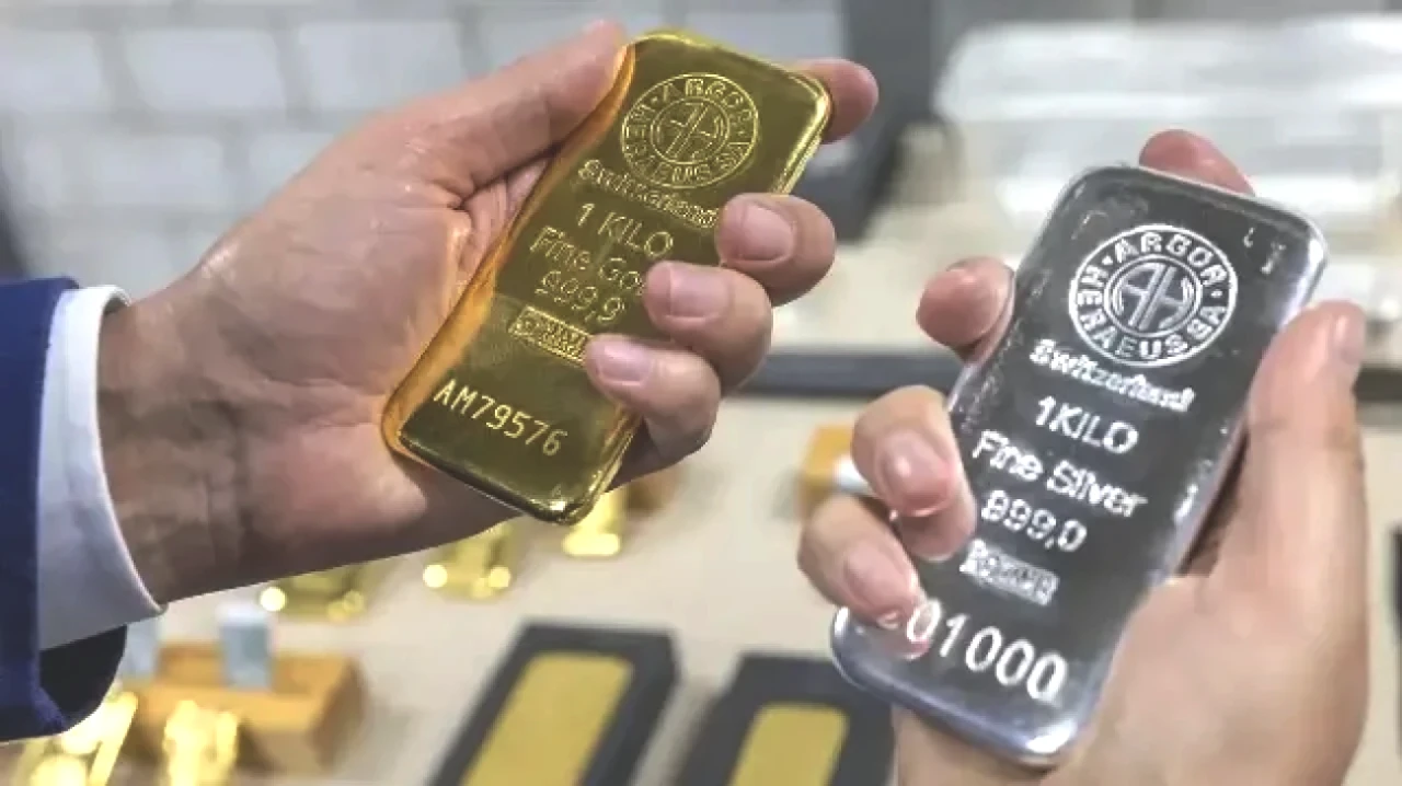 Gram Altın 7.000 TL'ye Ulaşacak mı? Ekonomist Bayram 2026 Tahminlerini Paylaştı! Gümüş Mü Daha Kazançlı?